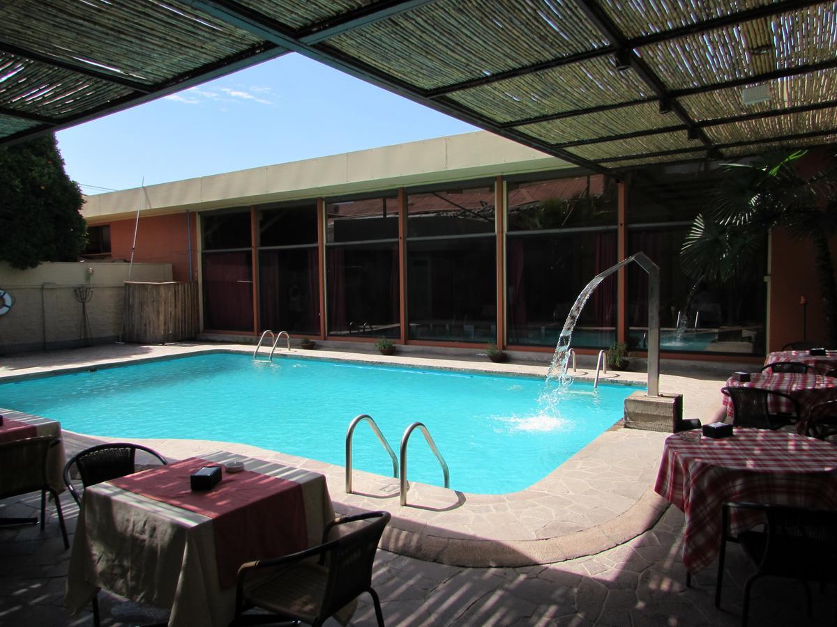 Hotel Plaza לוס אנדס מראה חיצוני תמונה