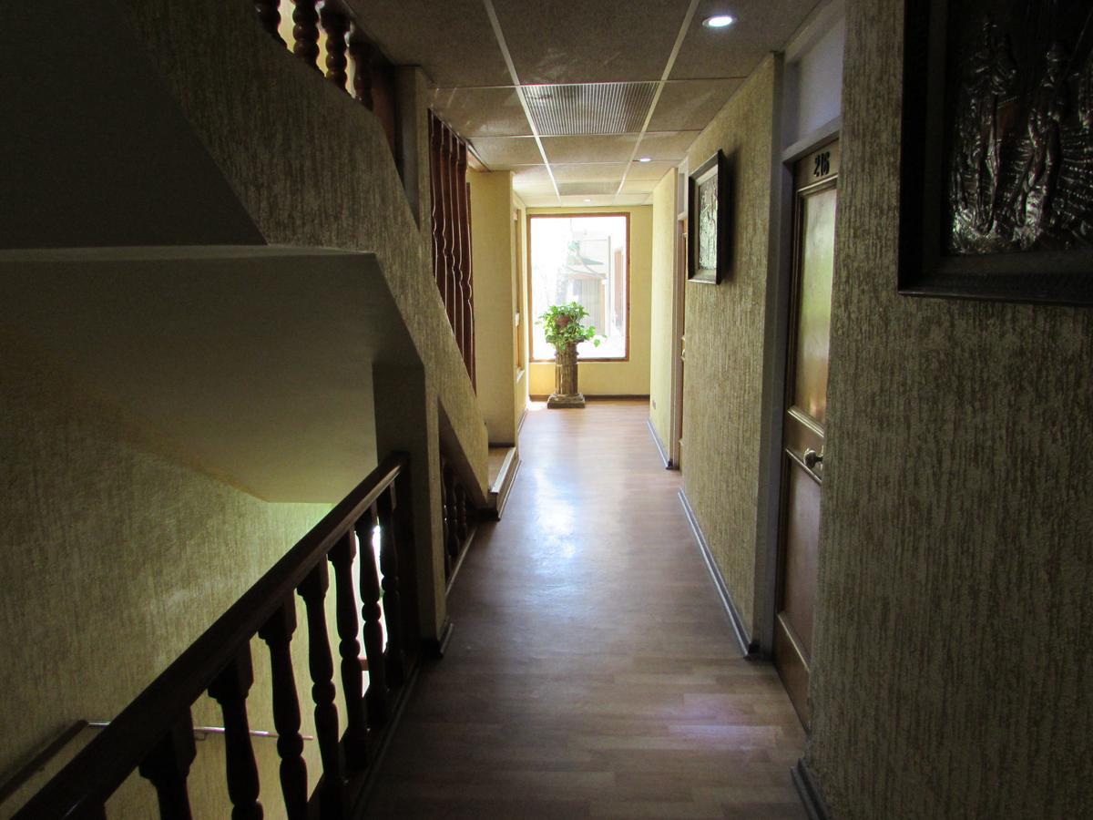 Hotel Plaza לוס אנדס מראה חיצוני תמונה